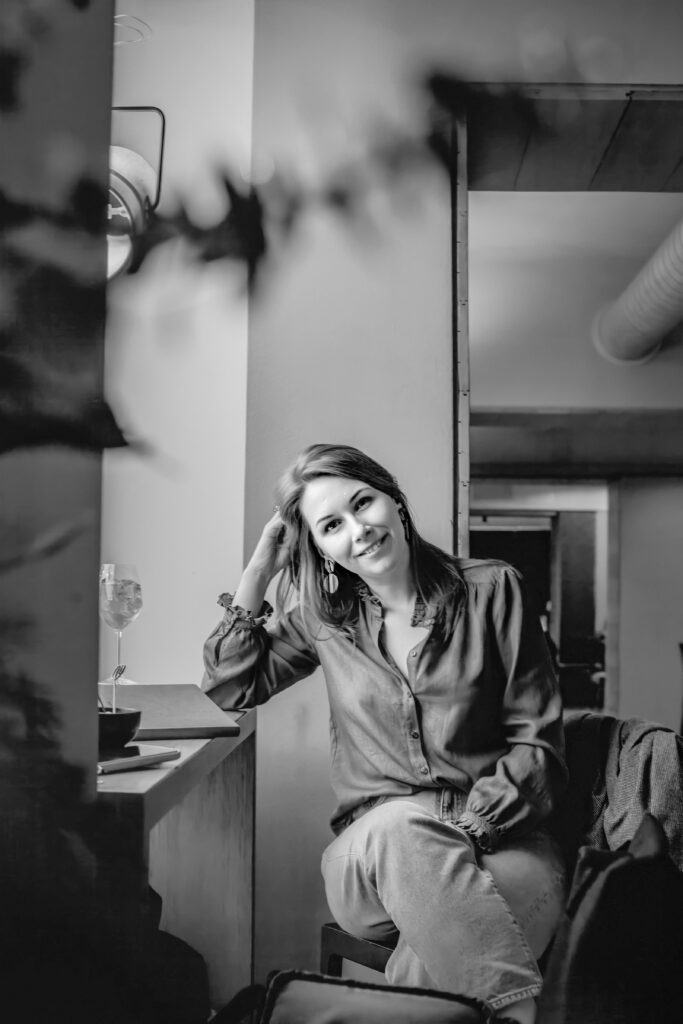 Екатерина Оаро писательский как писать о сложном опыте | Вдохновить на роман