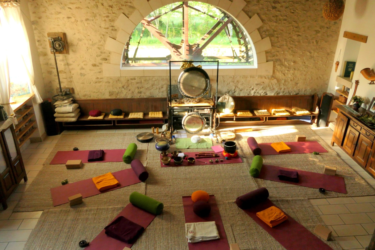 Усадьба «Мулен де Комб». Зал для йоги